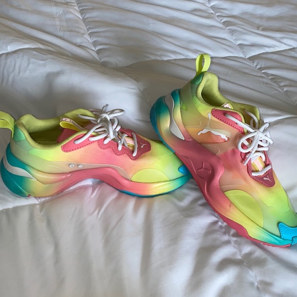 Women’s Puma Rise Tie-Dye - Picture 2 of 7